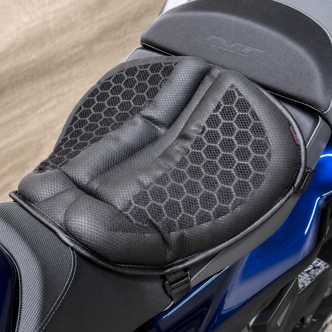 MotoComfort 3D™ – Gel Seat Cushion for Motorbikes