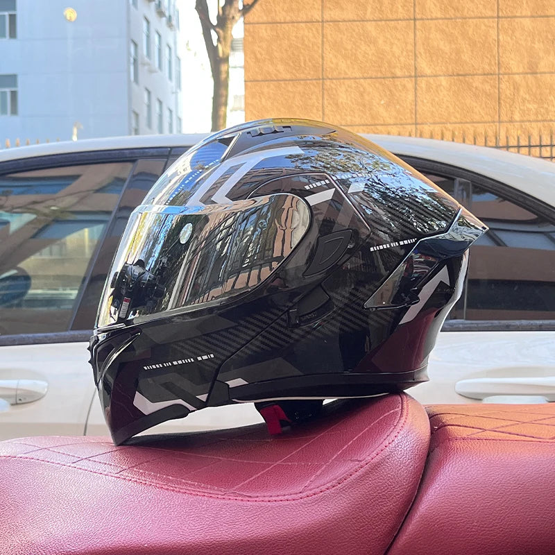 RiderFlex™ Pro — Modular Flip-Up Motorcycle Helmet with Dual Visor
