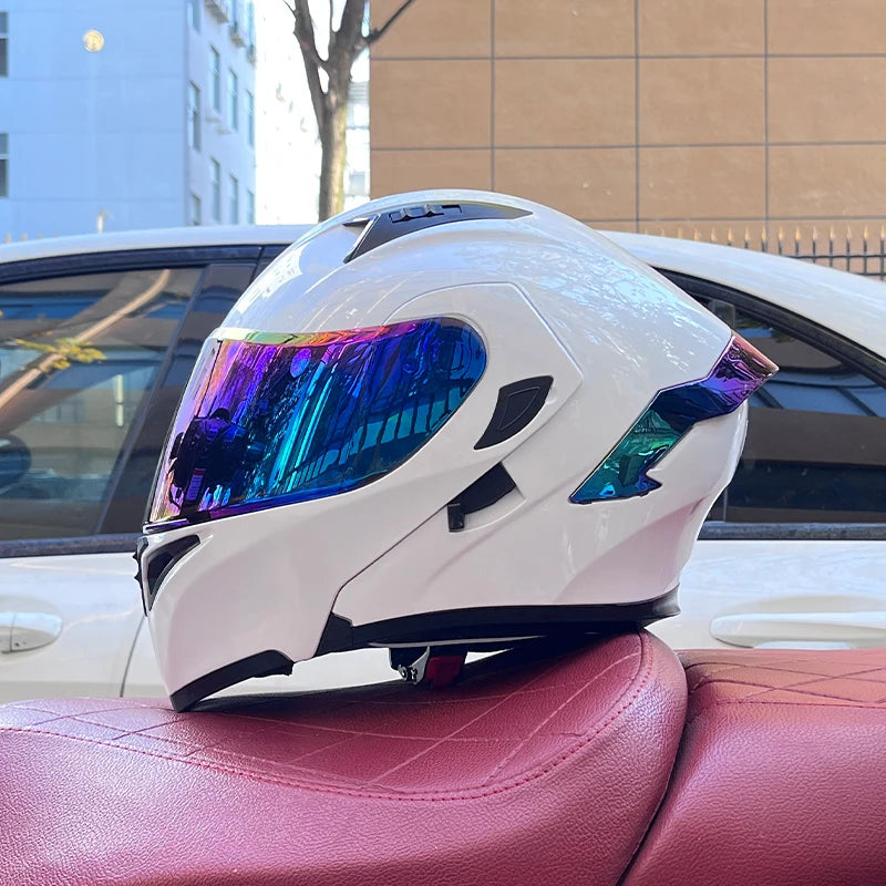 RiderFlex™ Pro — Modular Flip-Up Motorcycle Helmet with Dual Visor