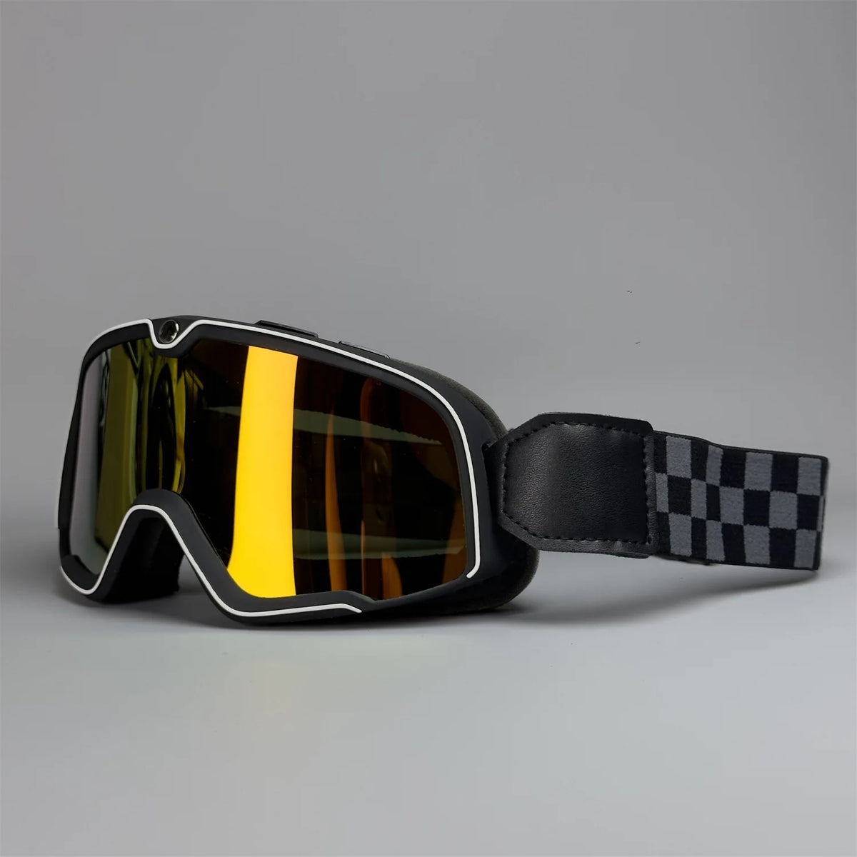 MotoVision Retro™ – Vintage Protective Goggles for Motorbike Riders