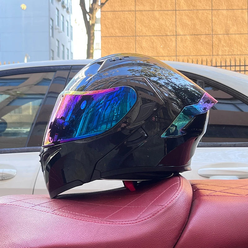 RiderFlex™ Pro — Modular Flip-Up Motorcycle Helmet with Dual Visor