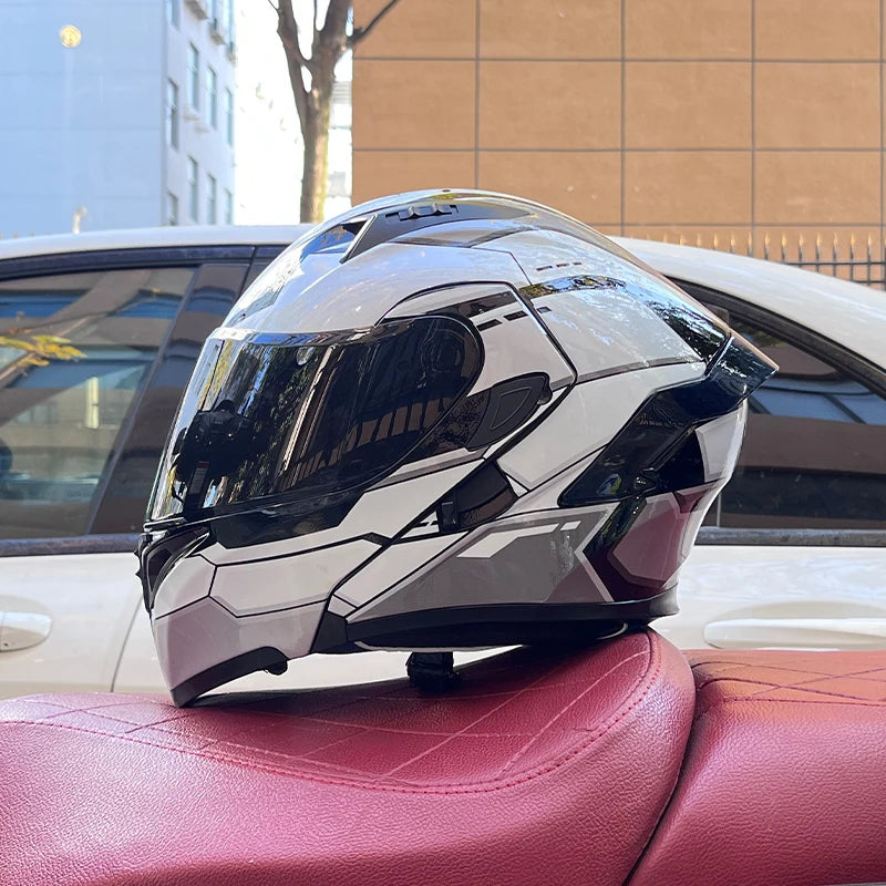 RiderFlex™ Pro — Modular Flip-Up Motorcycle Helmet with Dual Visor