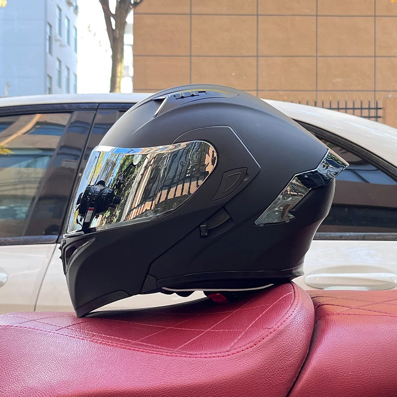 RiderFlex™ Pro — Modular Flip-Up Motorcycle Helmet with Dual Visor