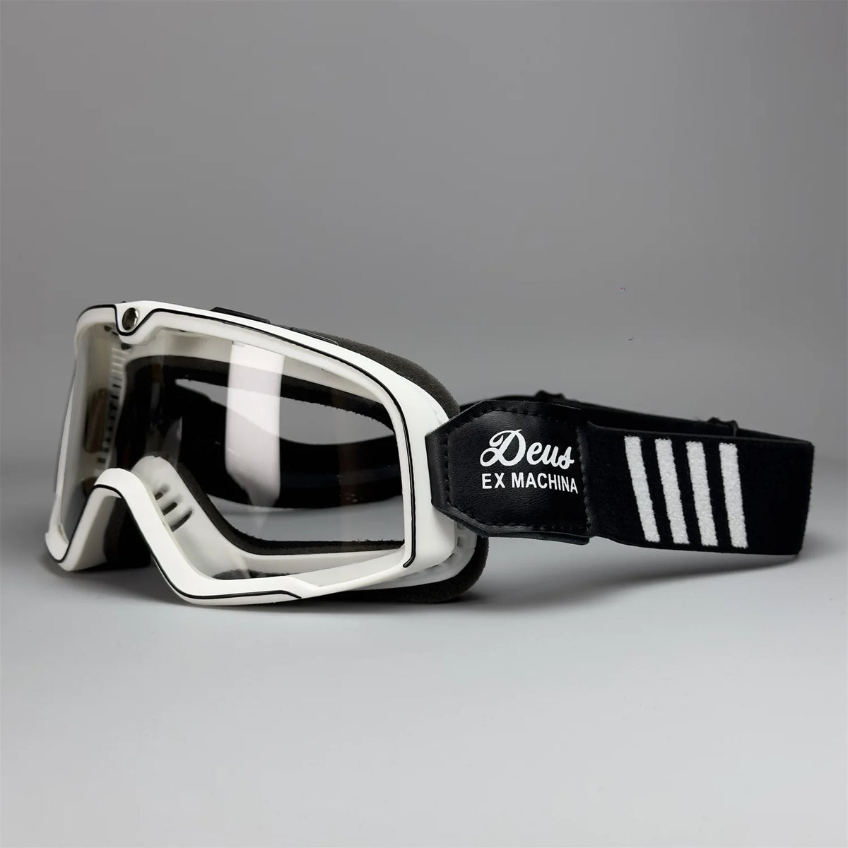MotoVision Retro™ – Vintage Protective Goggles for Motorbike Riders