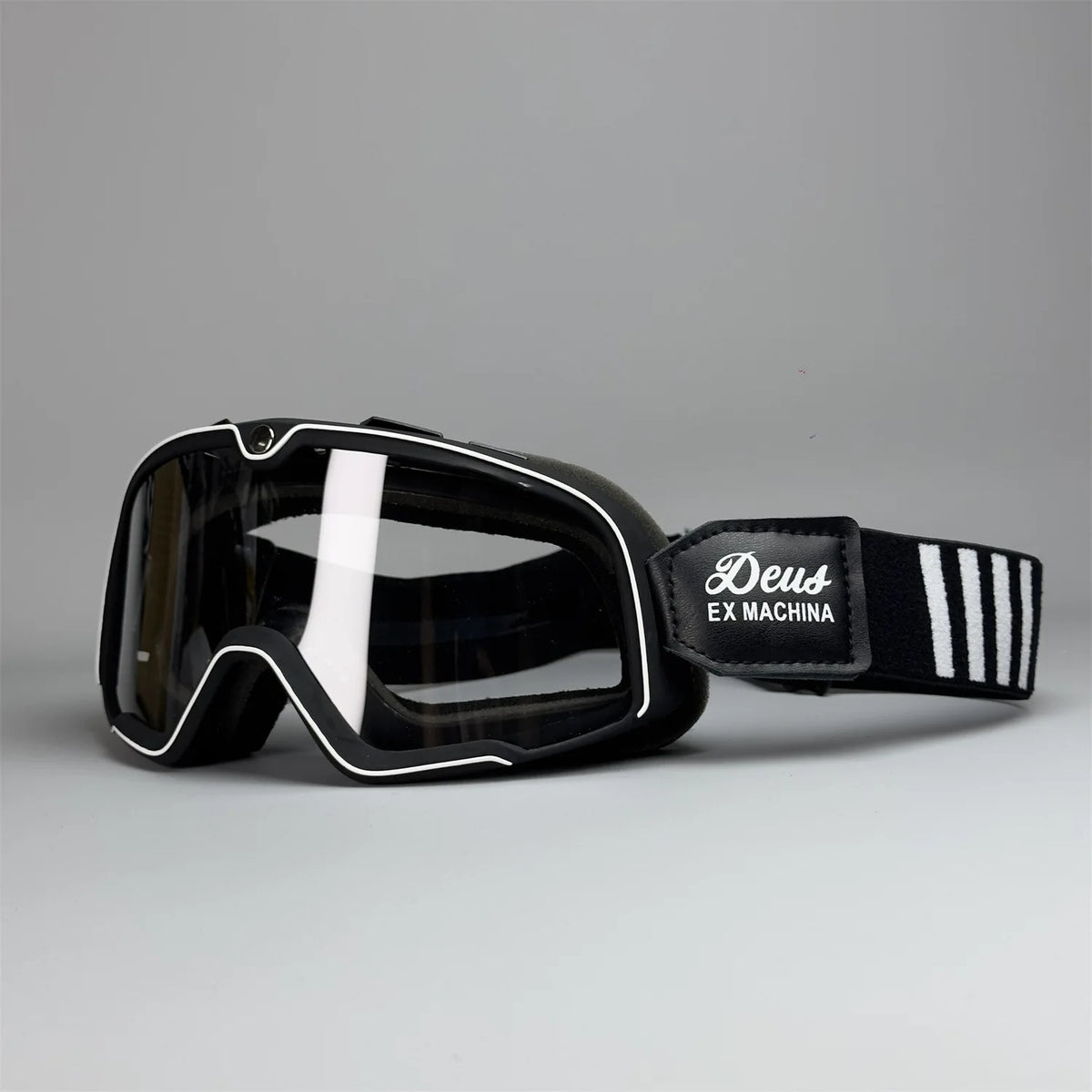 MotoVision Retro™ – Vintage Protective Goggles for Motorbike Riders